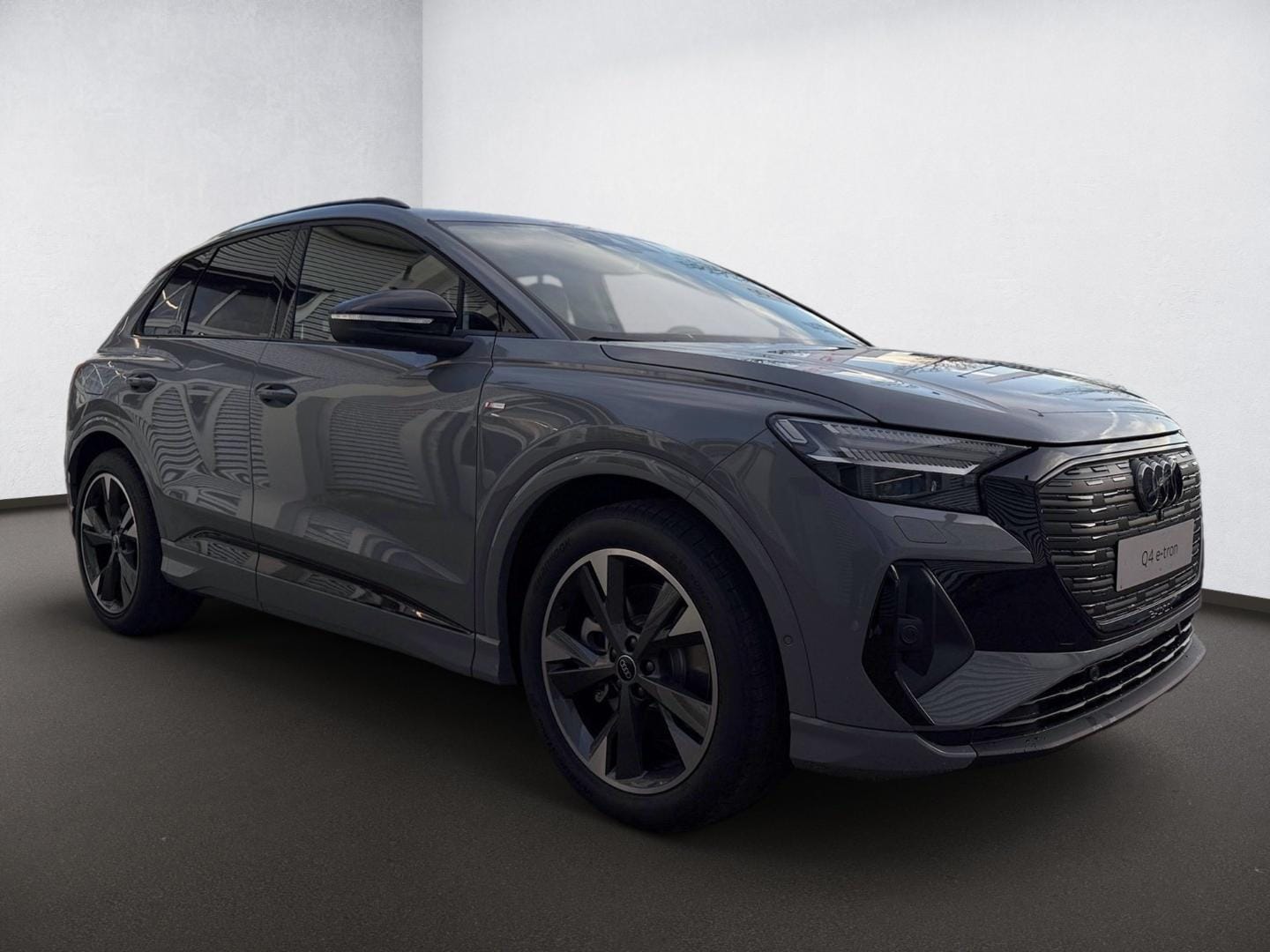 Bild über Audi Q4 e-tron 40 e-tron - für weitere Informationen kontaktieren Sie den Audi Partner