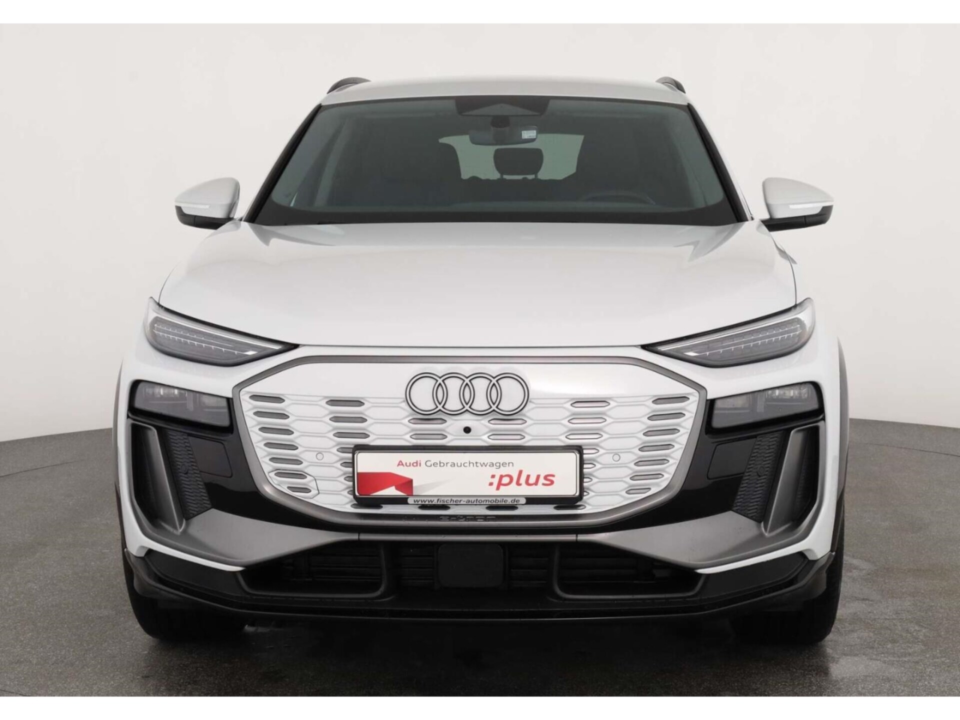 Audi Q6 SUV e-tron