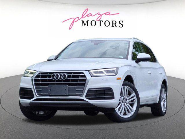 2018 Audi Q5 2.0T quattro S tronic Premium Plus's photo