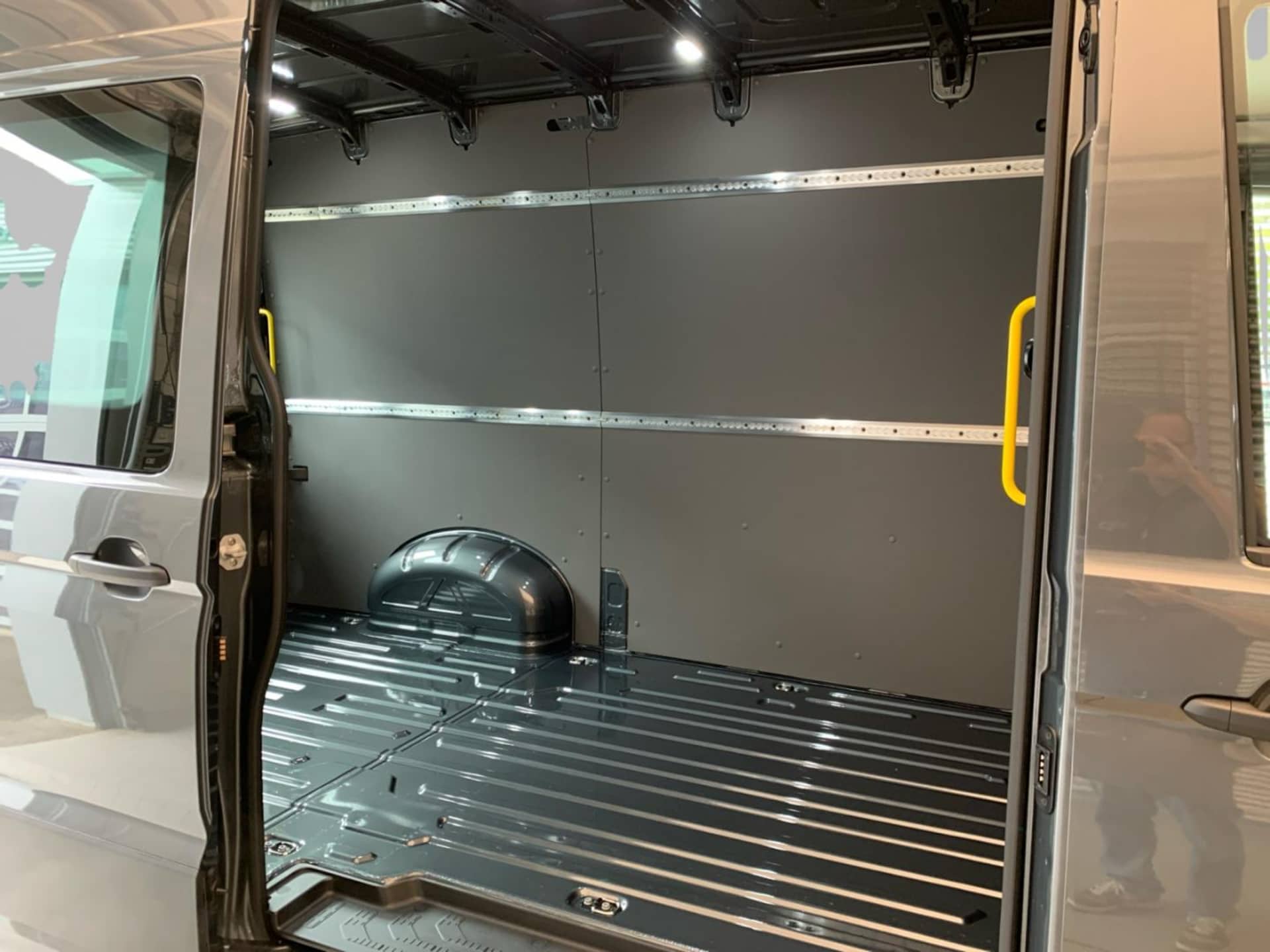 Volkswagen Crafter Kasten mittlerer Radstand