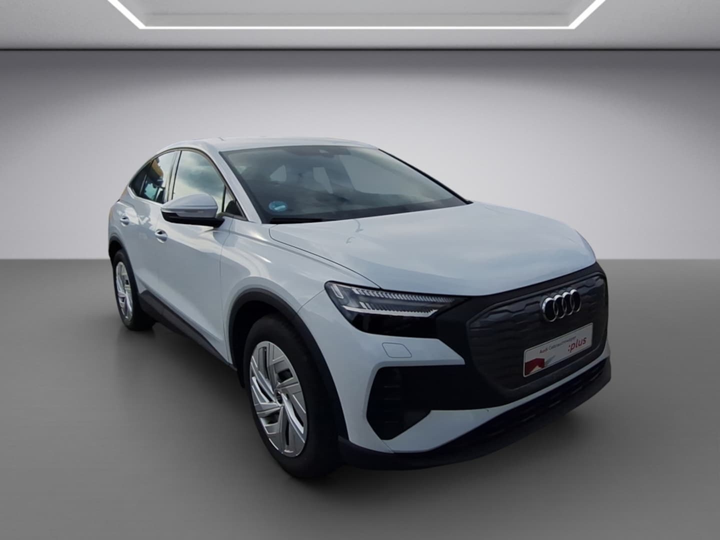 Bild über Audi Q4 Sportback e-tron 45 e-tron quattro - für weitere Informationen kontaktieren Sie den Audi Partner