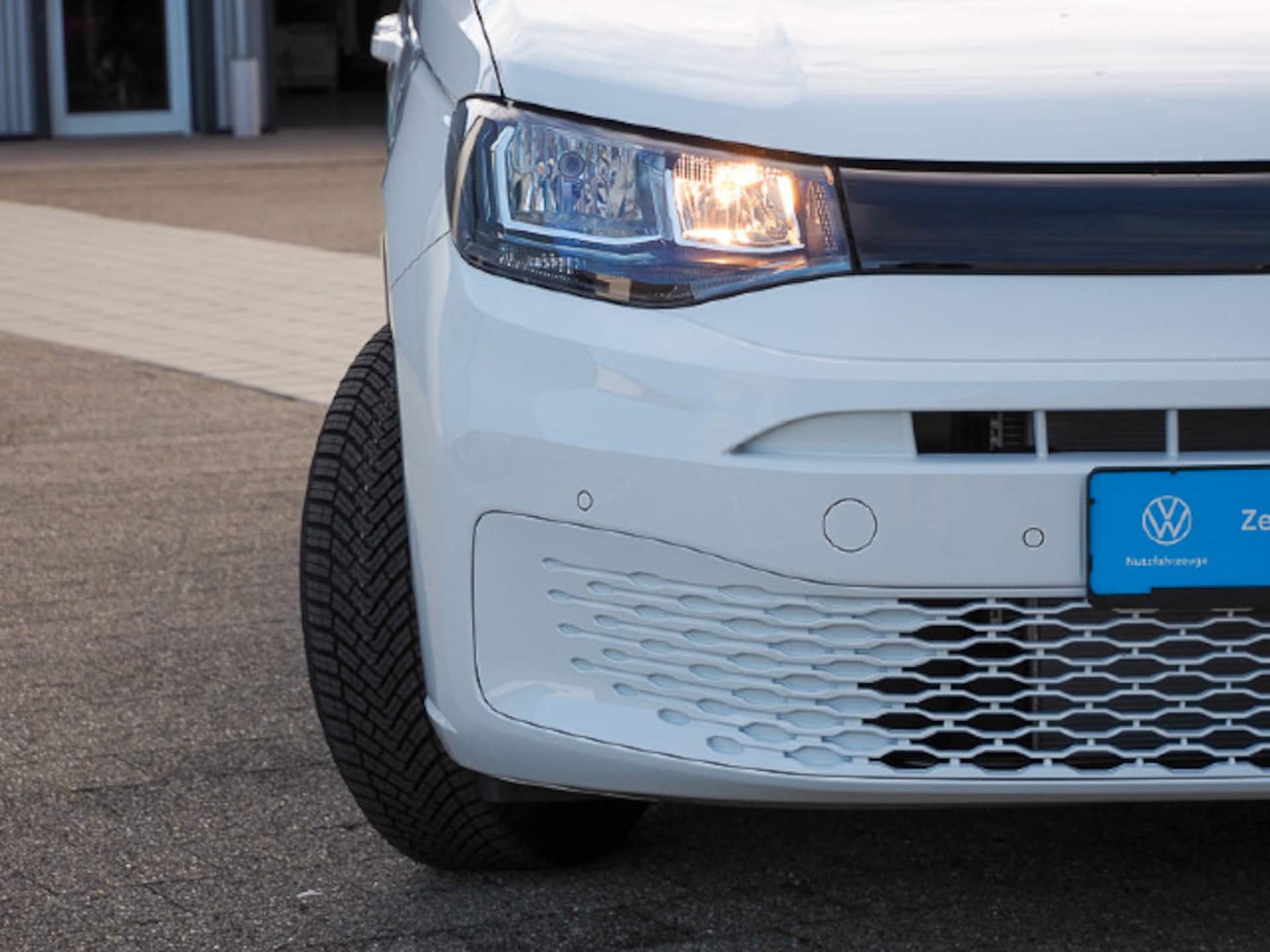 Volkswagen Caddy Basis-Modell