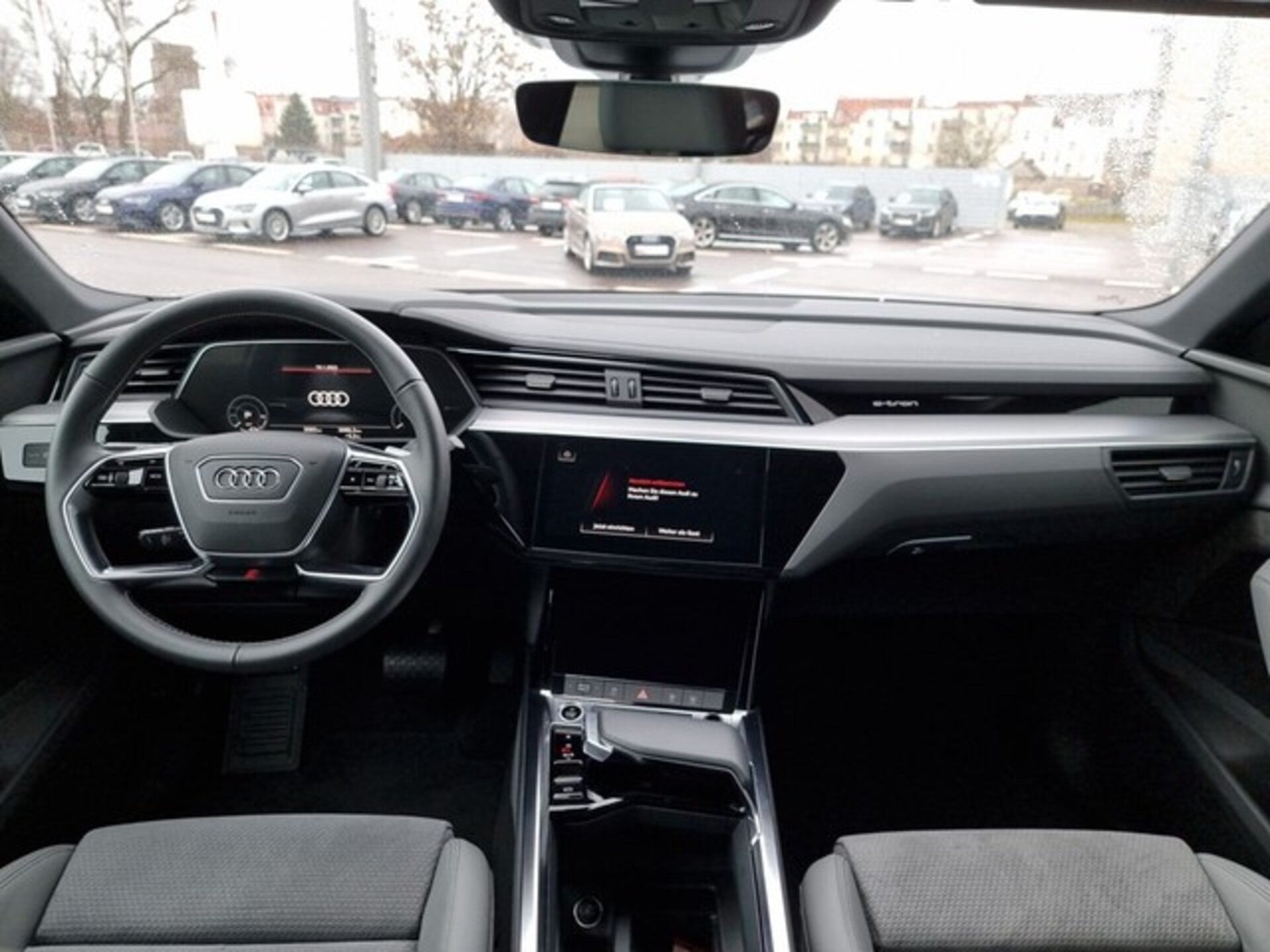 Audi e-tron Sportback S line