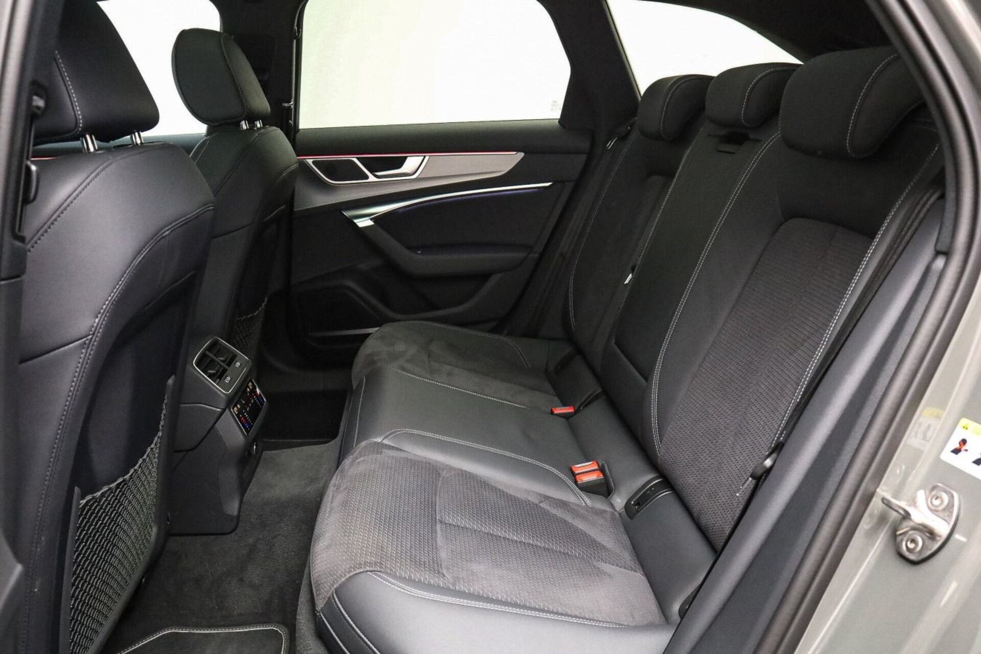 Audi S6 Avant
