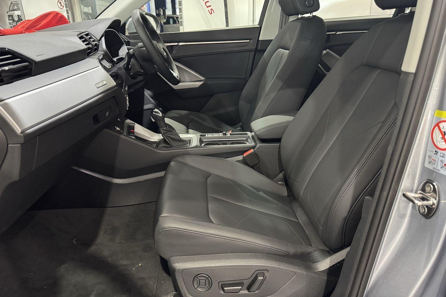 Image about Audi Q3 35 TFSI