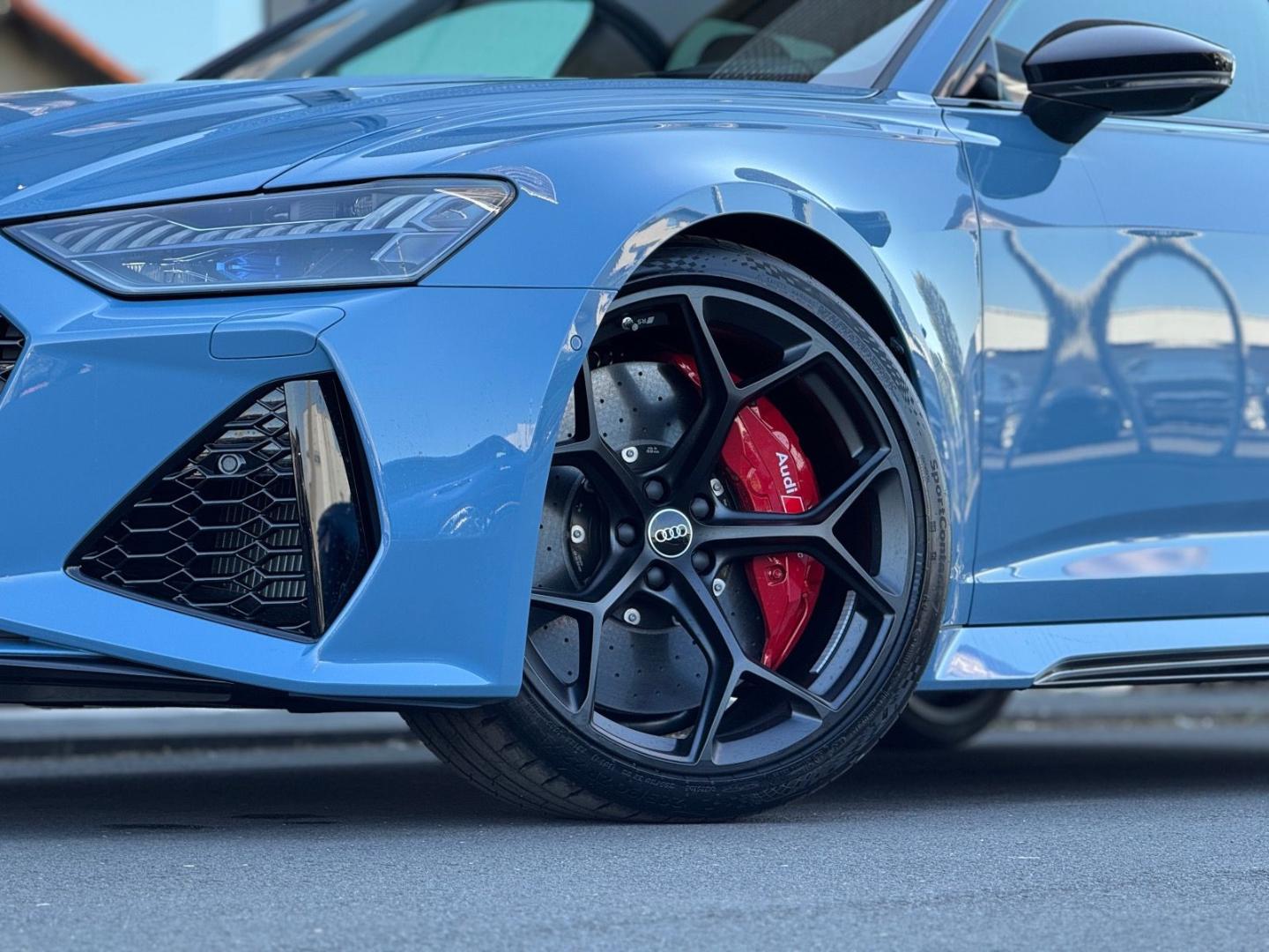 Image about Audi RS 6 Avant performance quattro tiptronic