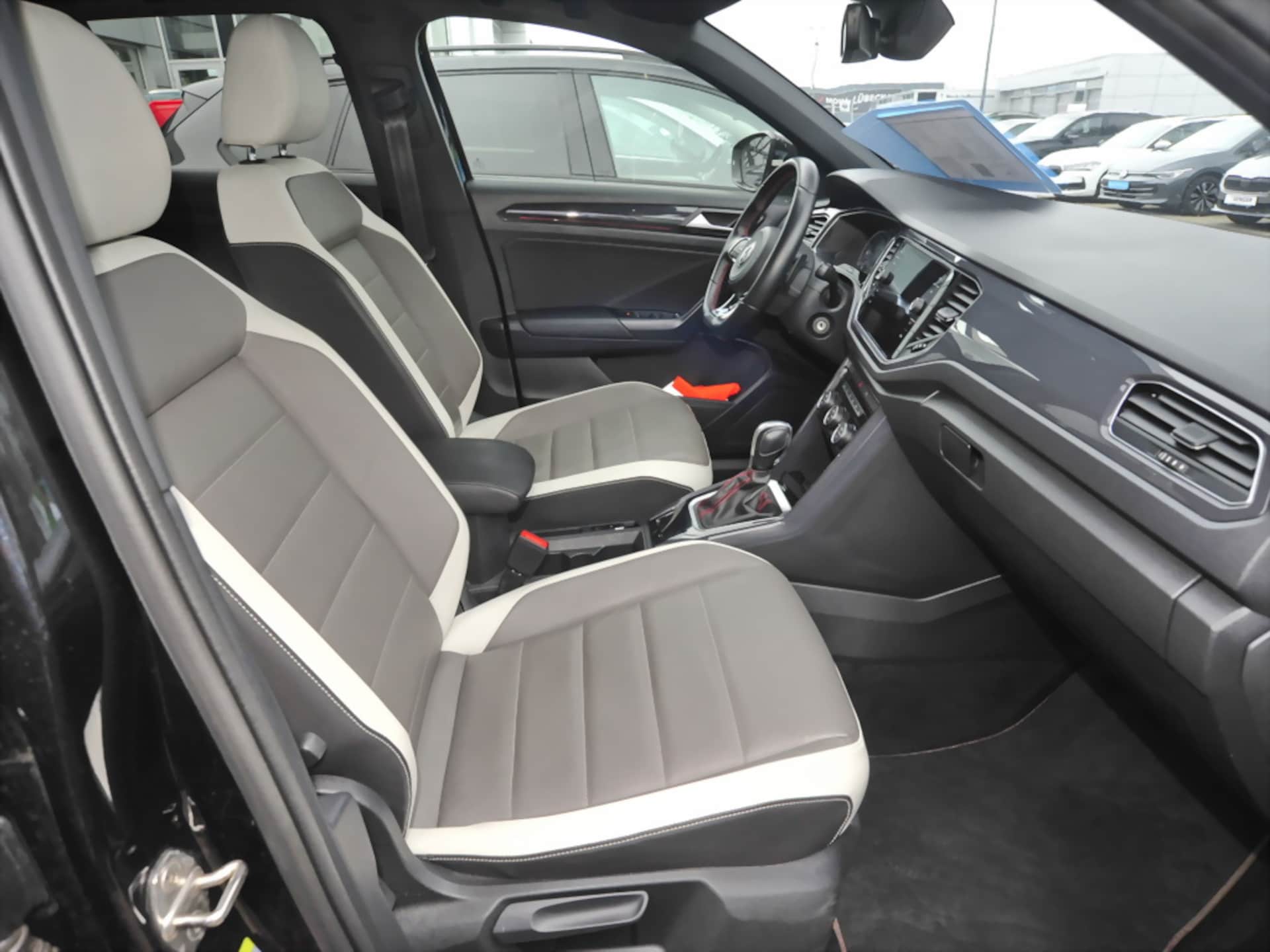Volkswagen T-Roc Sport