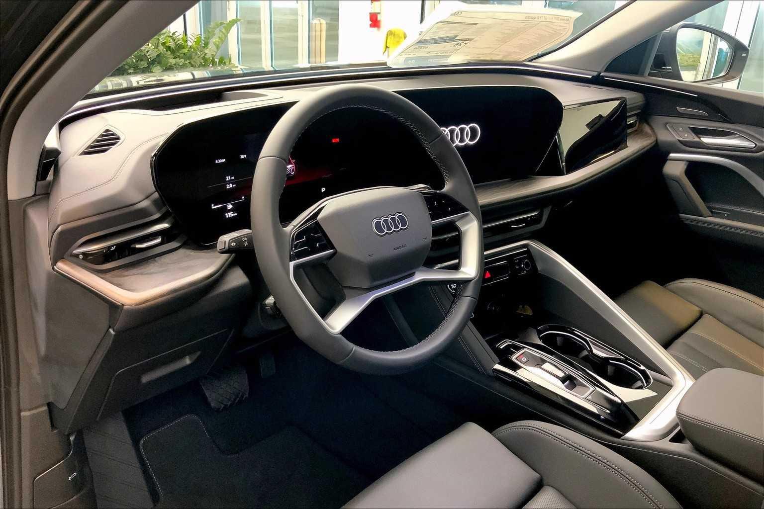 2025 Audi Q5 Premium Plus - Photo 8