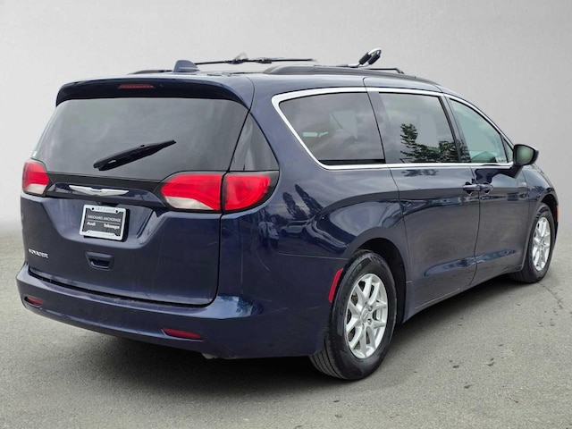 2020 Chrysler Voyager