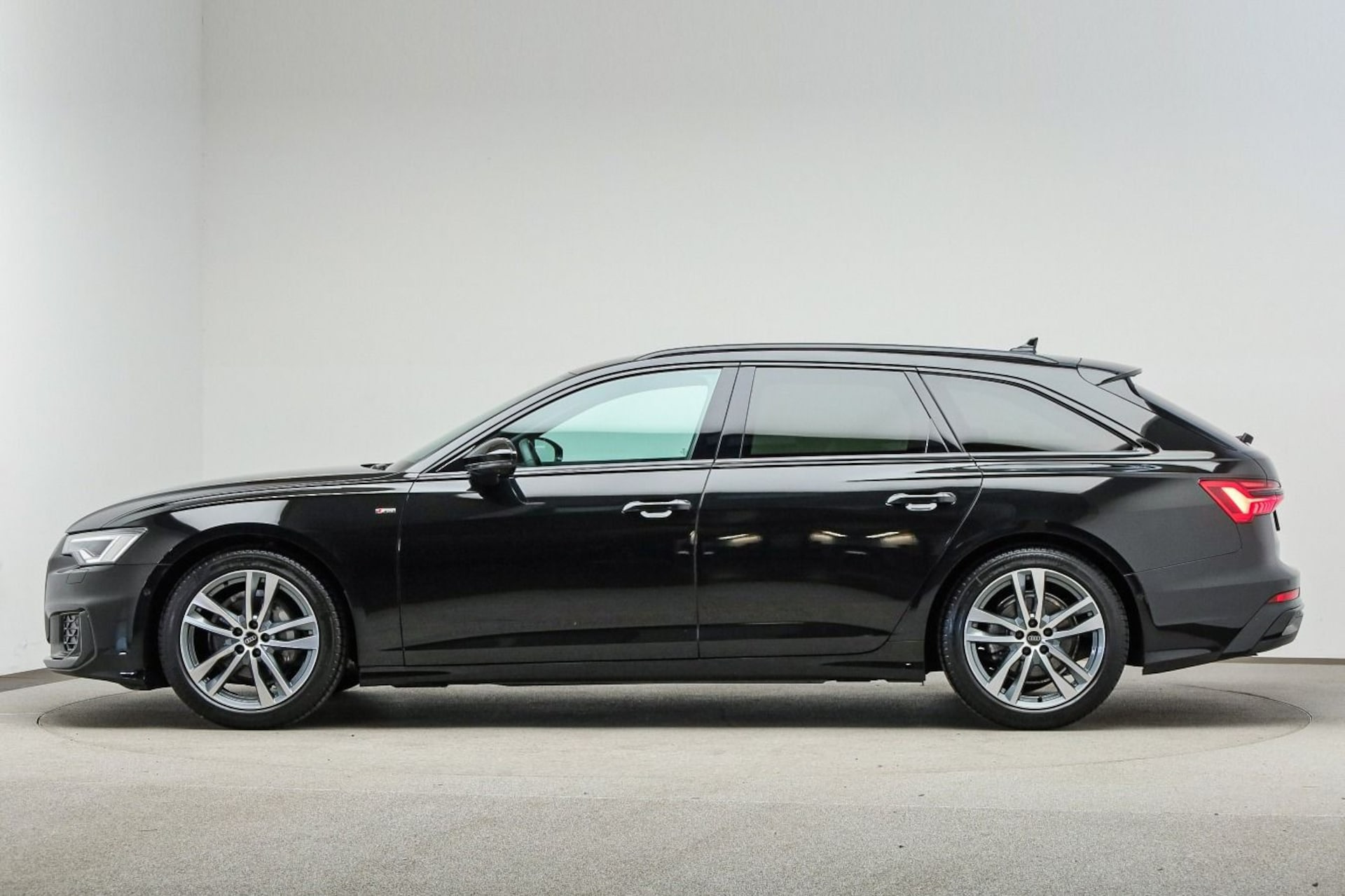 Audi A6 Avant Design