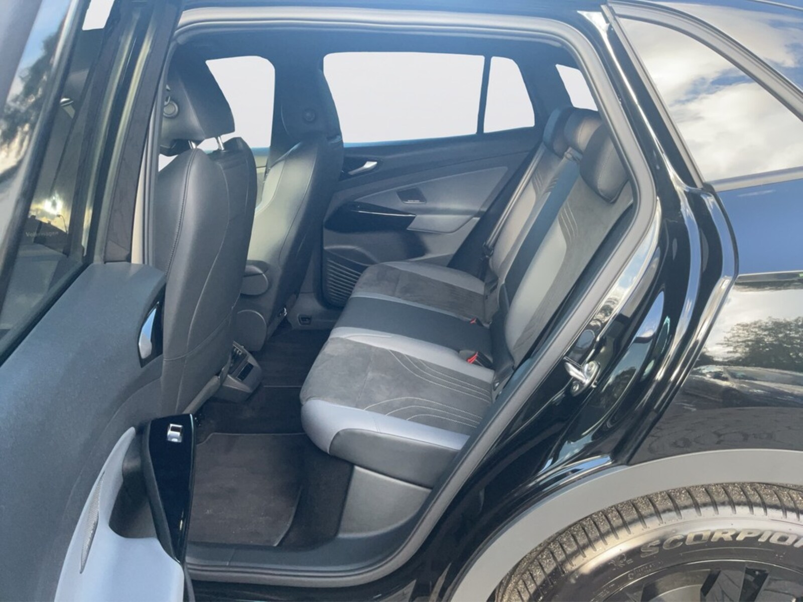 Volkswagen ID.4 – Bild 12