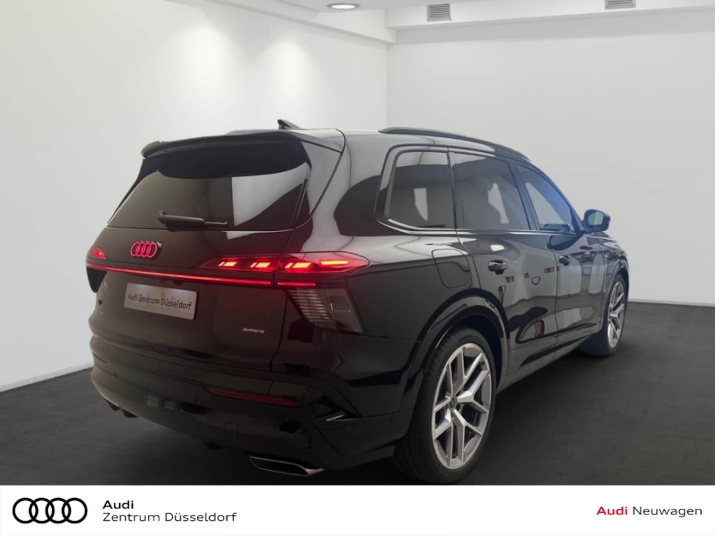 Bild über Audi Q7 SUV TDI quattro 220 kW tiptronic - für weitere Informationen kontaktieren Sie den Audi Partner