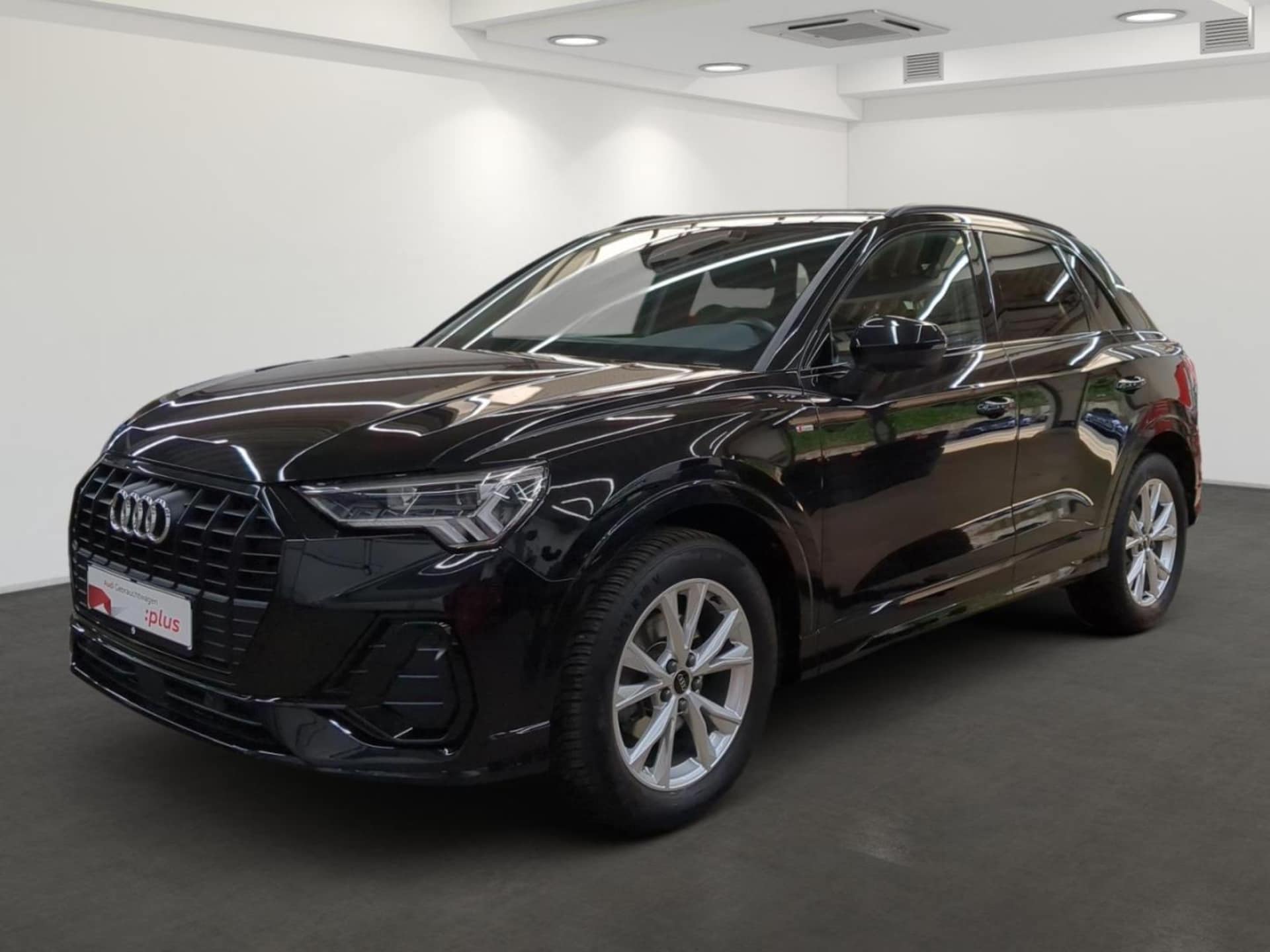 Audi Q3 SUV S line