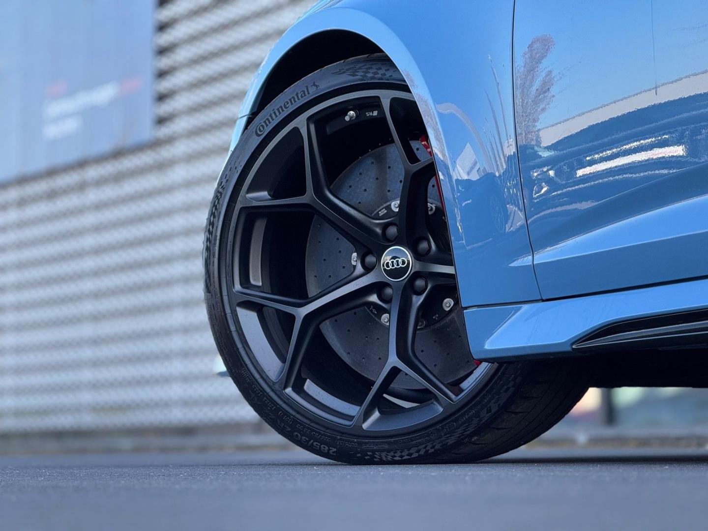 Image about Audi RS 6 Avant performance quattro tiptronic