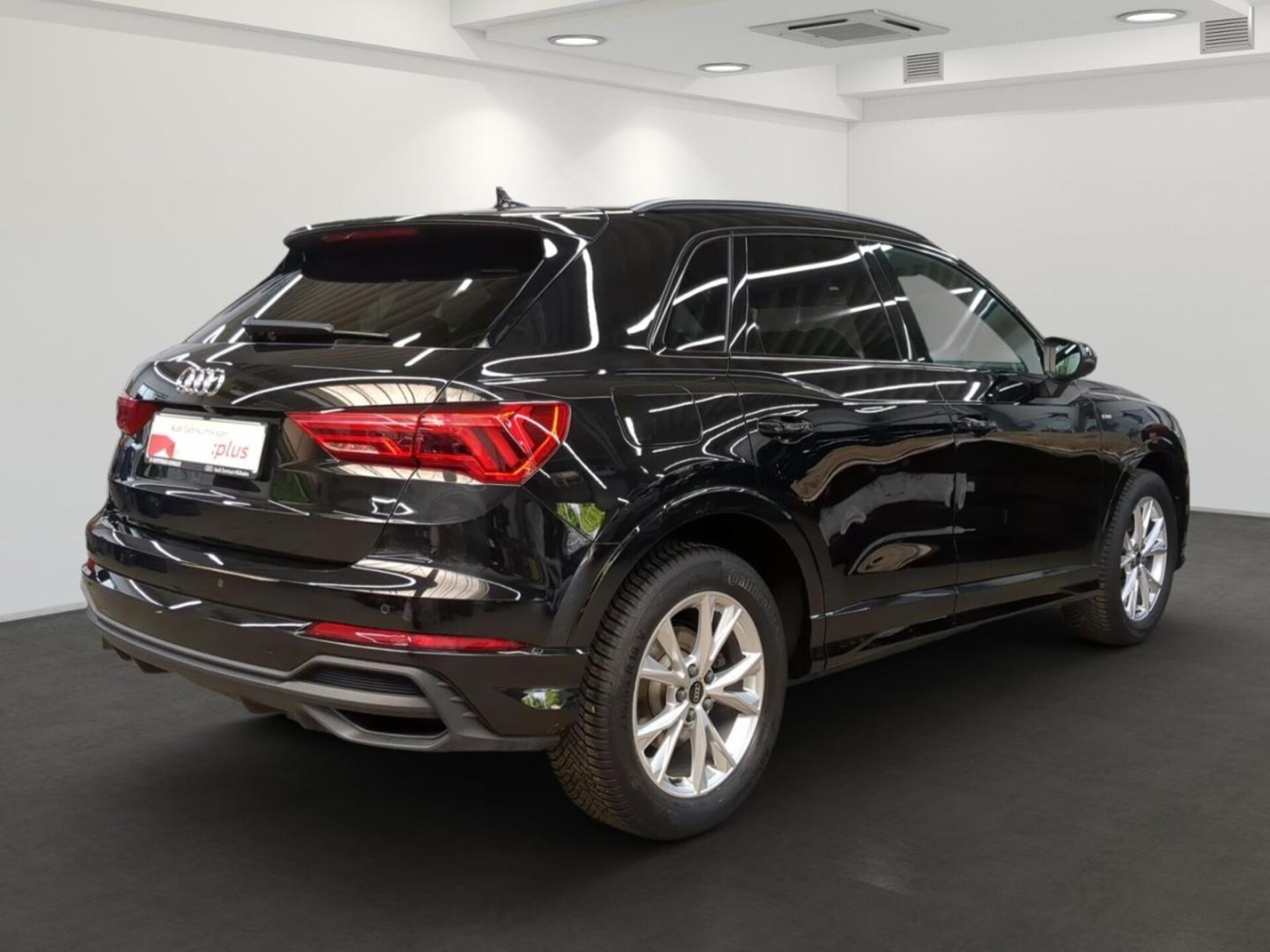 Audi Q3 SUV S line