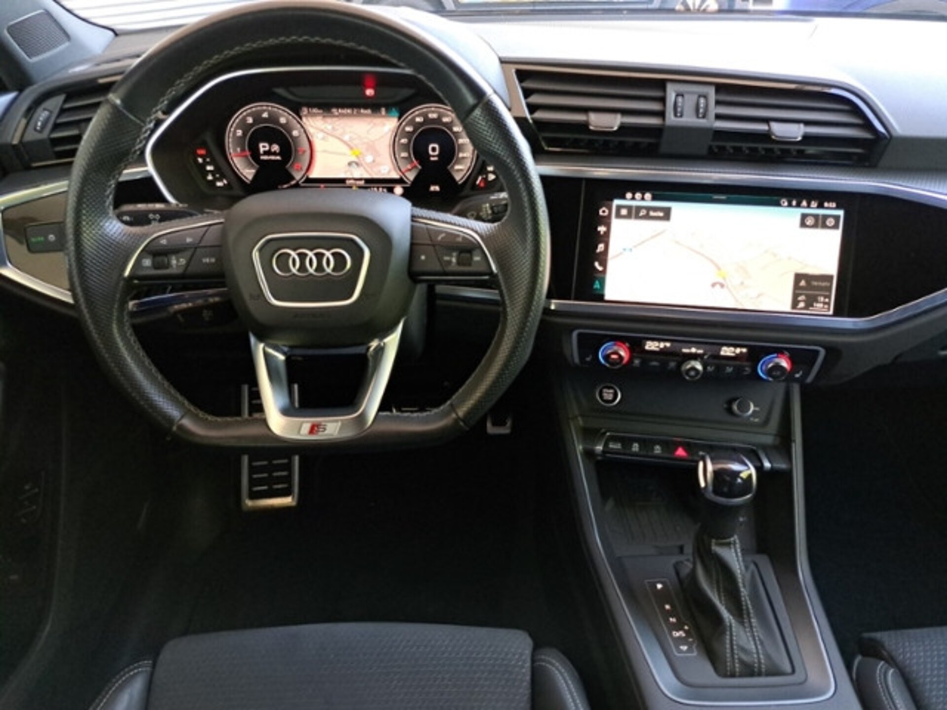 Audi Q3 Sportback S line