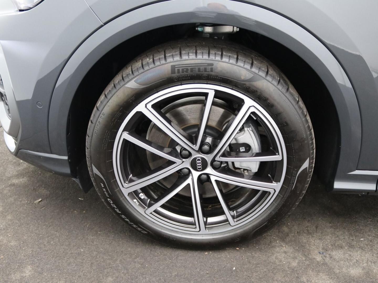 Bild über Audi Q5 Sportback TDI quattro 150 kW S tronic - für weitere Informationen kontaktieren Sie den Audi Partner