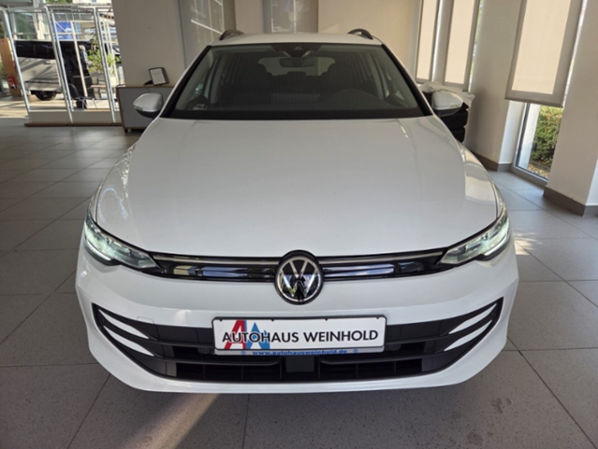 Volkswagen Golf Variant Life