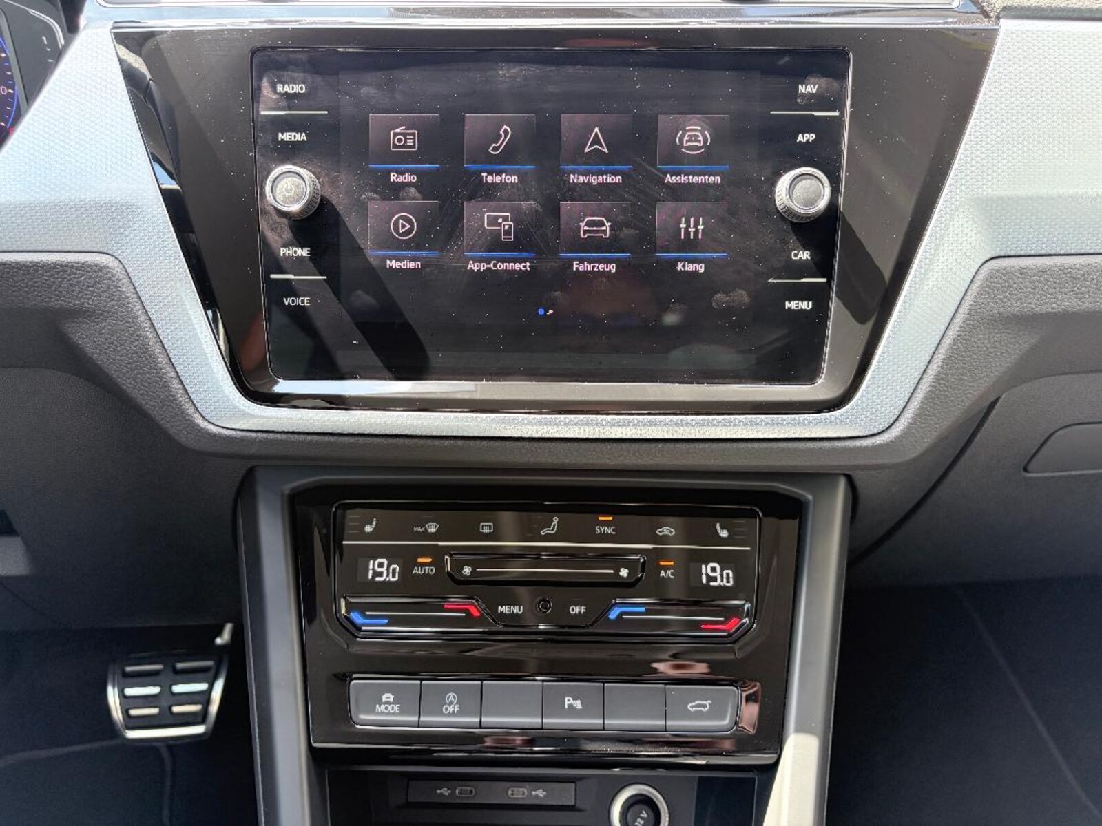 Volkswagen Touran – Bild 13