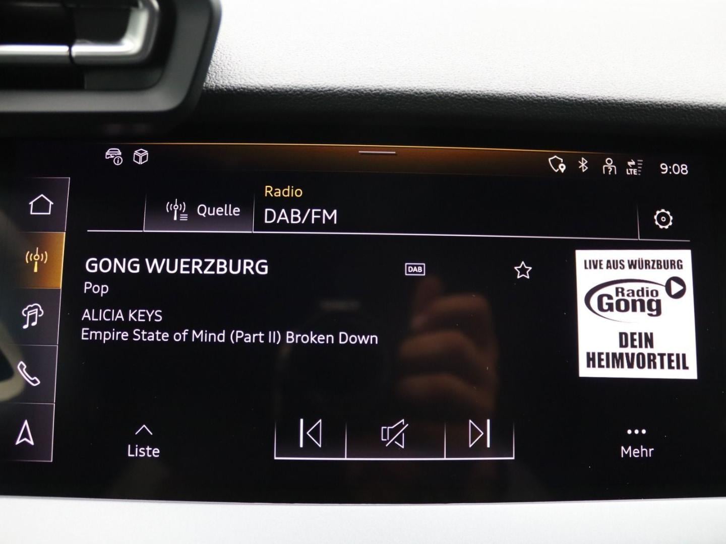 Bild über Audi A3 Sportback S line 35 TDI S tronic - für weitere Informationen kontaktieren Sie den Audi Partner