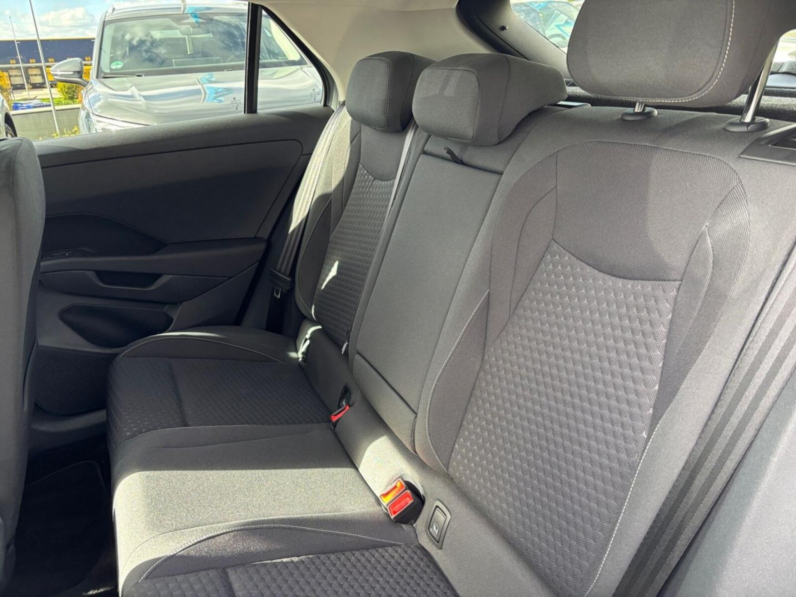 Volkswagen T-Roc – Bild 14