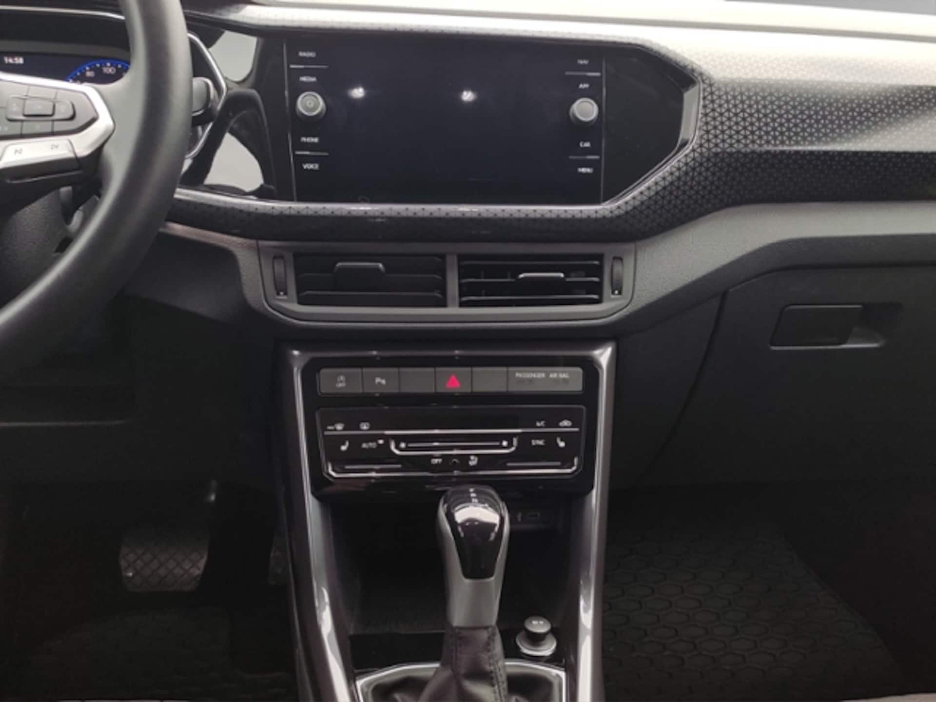 Volkswagen T-Cross Style