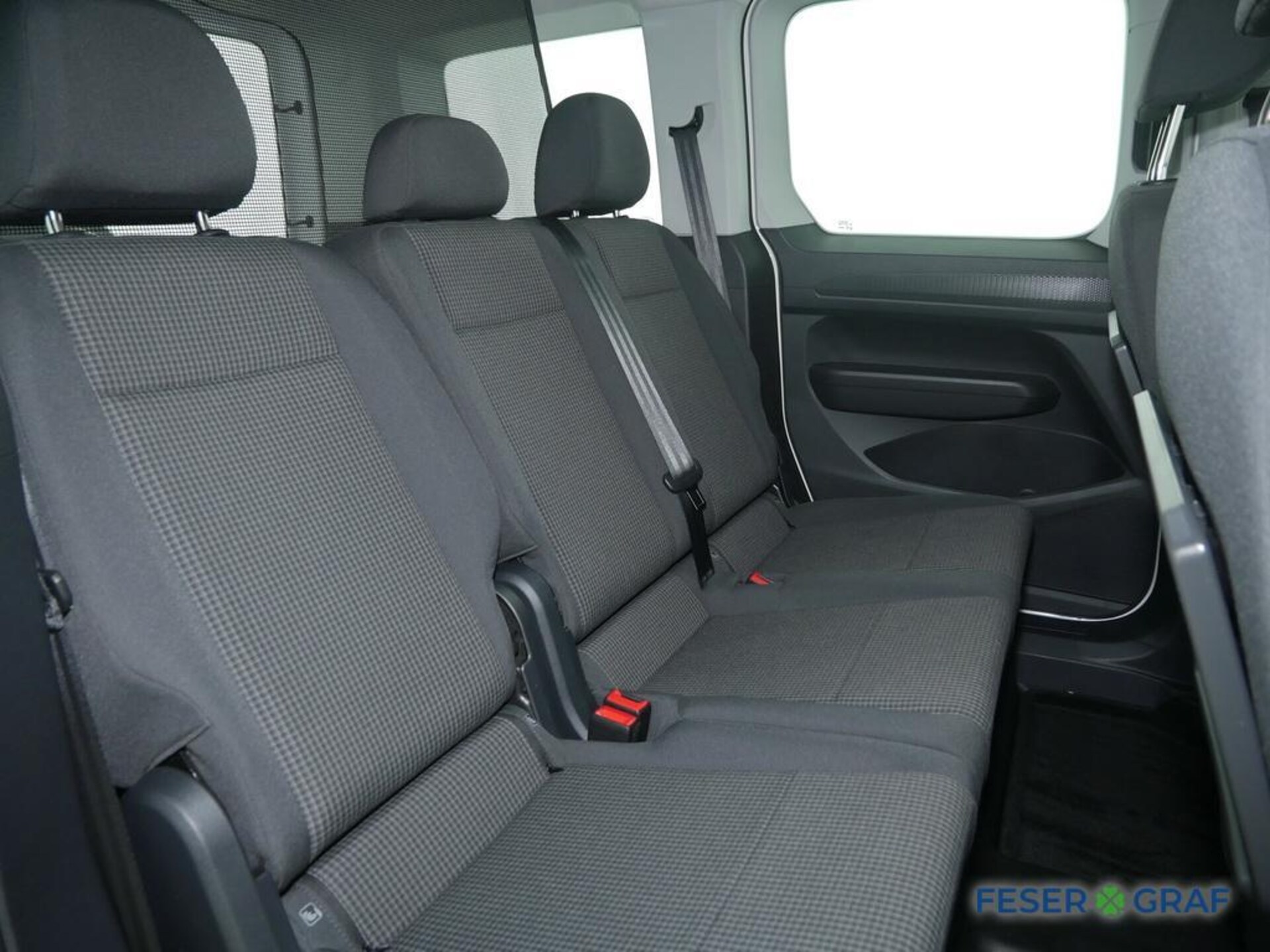 Volkswagen Caddy Basis-Modell