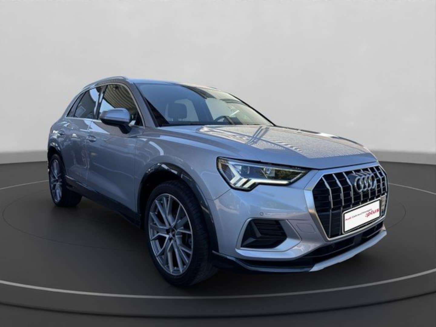 Bild über Audi Q3 advanced 35 TFSI S tronic - für weitere Informationen kontaktieren Sie den Audi Partner