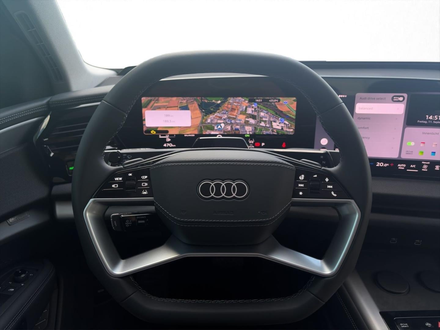 Bild über Audi Q7 SUV TDI quattro 220 kW tiptronic - für weitere Informationen kontaktieren Sie den Audi Partner