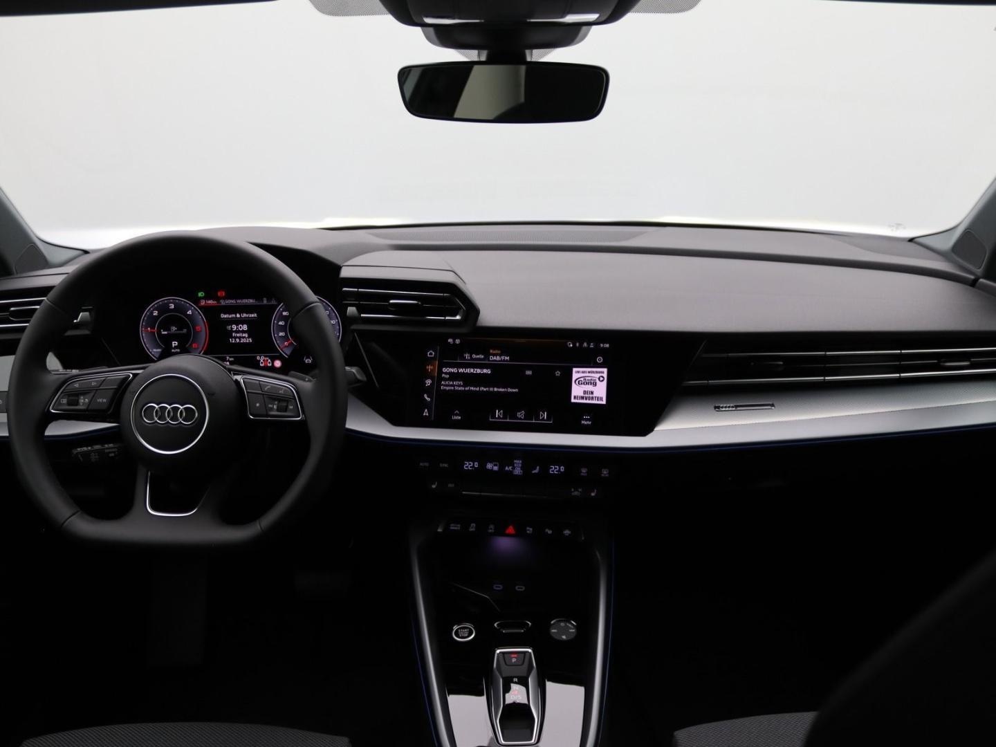 Bild über Audi A3 Sportback S line 35 TDI S tronic - für weitere Informationen kontaktieren Sie den Audi Partner
