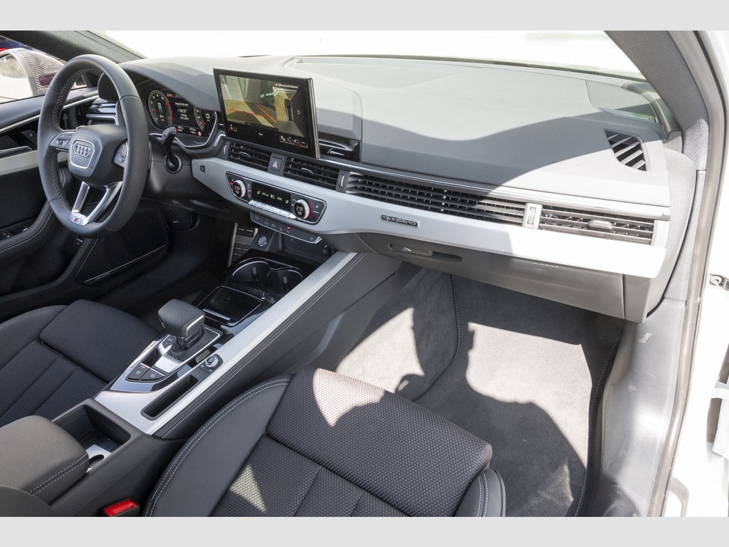 Image about Audi A4 Avant S line 40 TFSI quattro S tronic