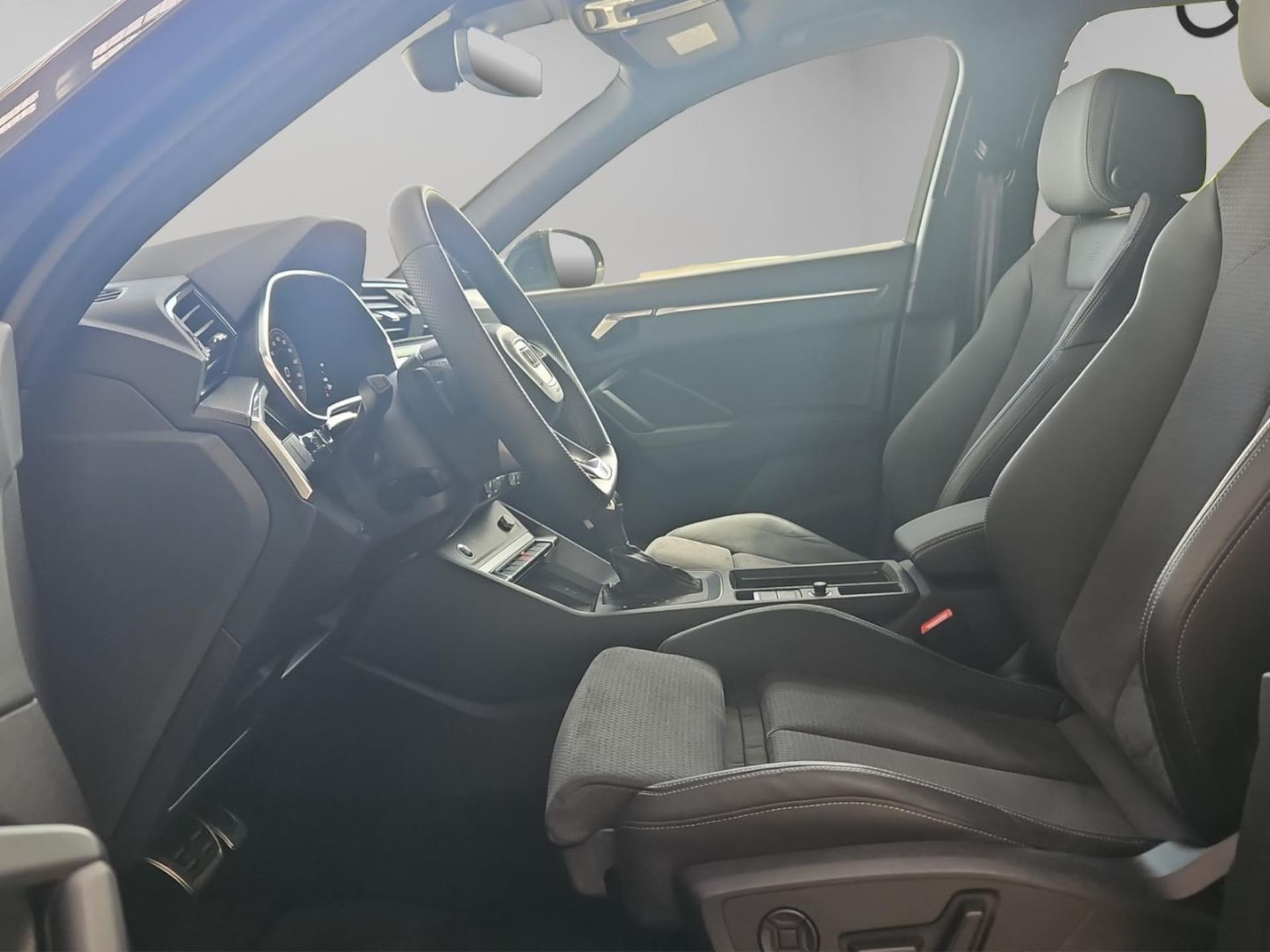 Audi Q3 SUV S line