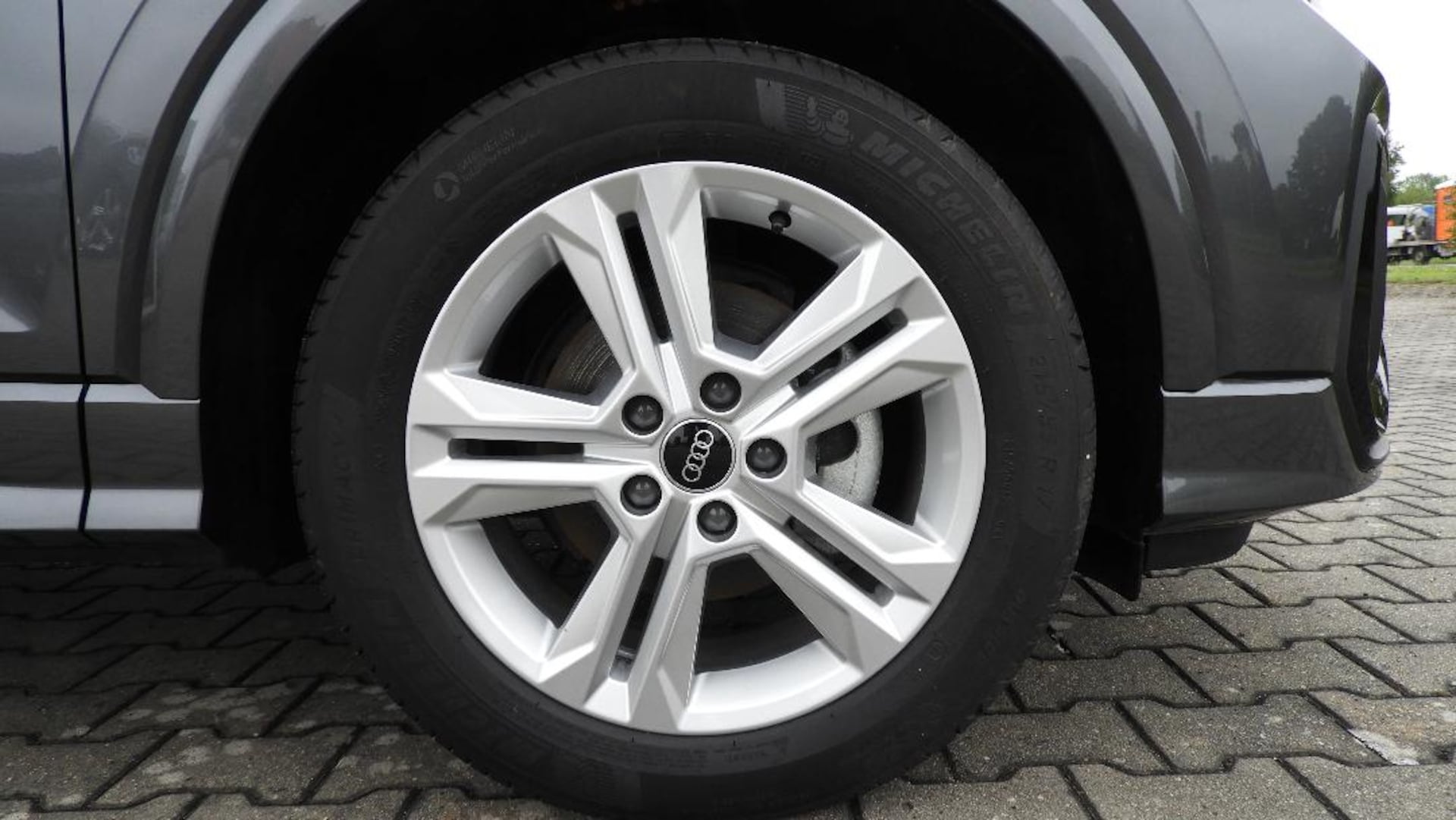 Audi Q2 S line