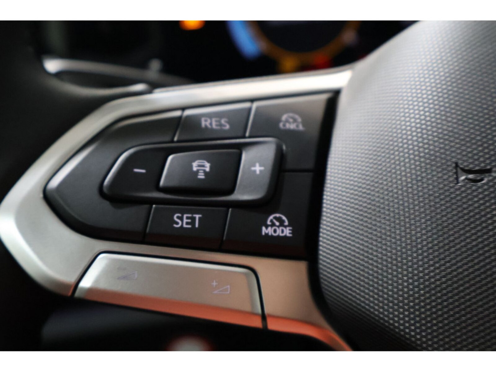 Volkswagen Tiguan – Bild 19