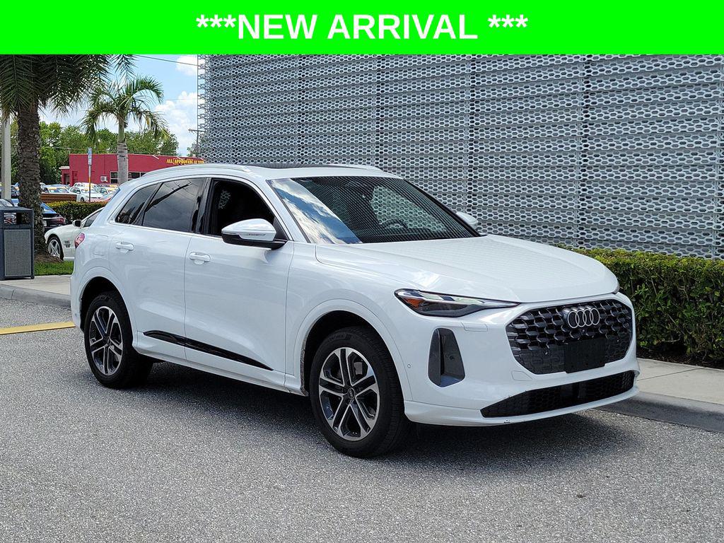 2025 Audi Q5 Premium quattro's photo