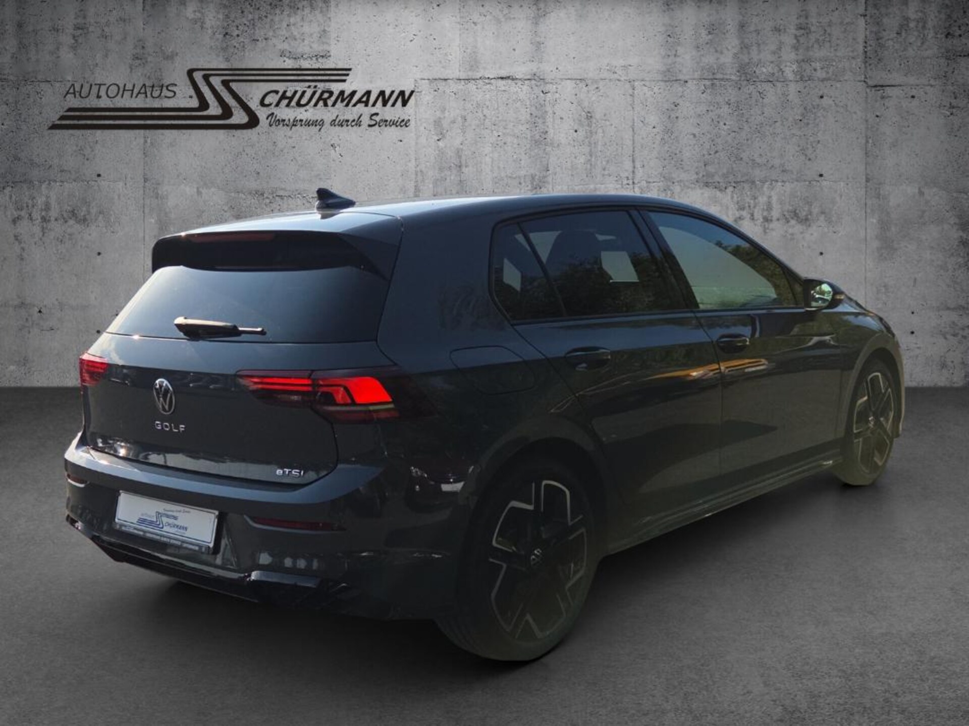 Volkswagen Golf R-Line