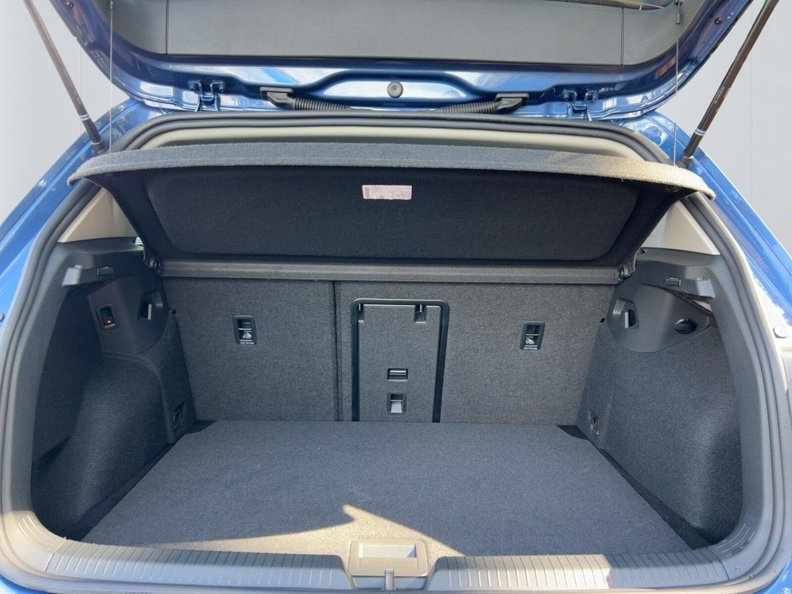 Volkswagen Golf – Bild 7