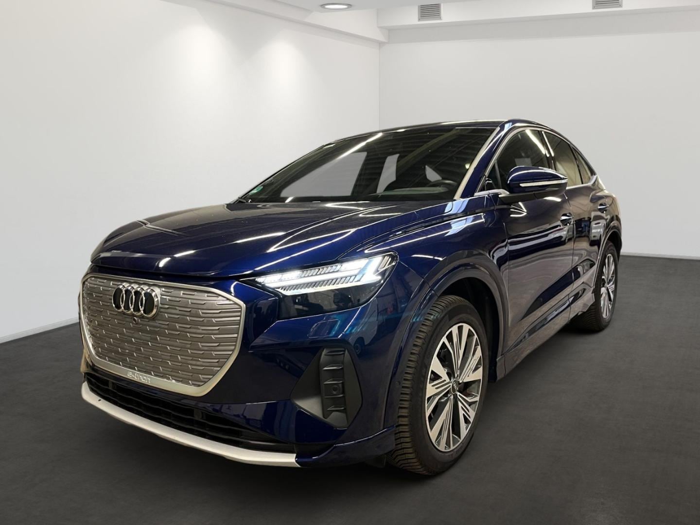 Bild über Audi Q4 Sportback e-tron 40 e-tron - für weitere Informationen kontaktieren Sie den Audi Partner