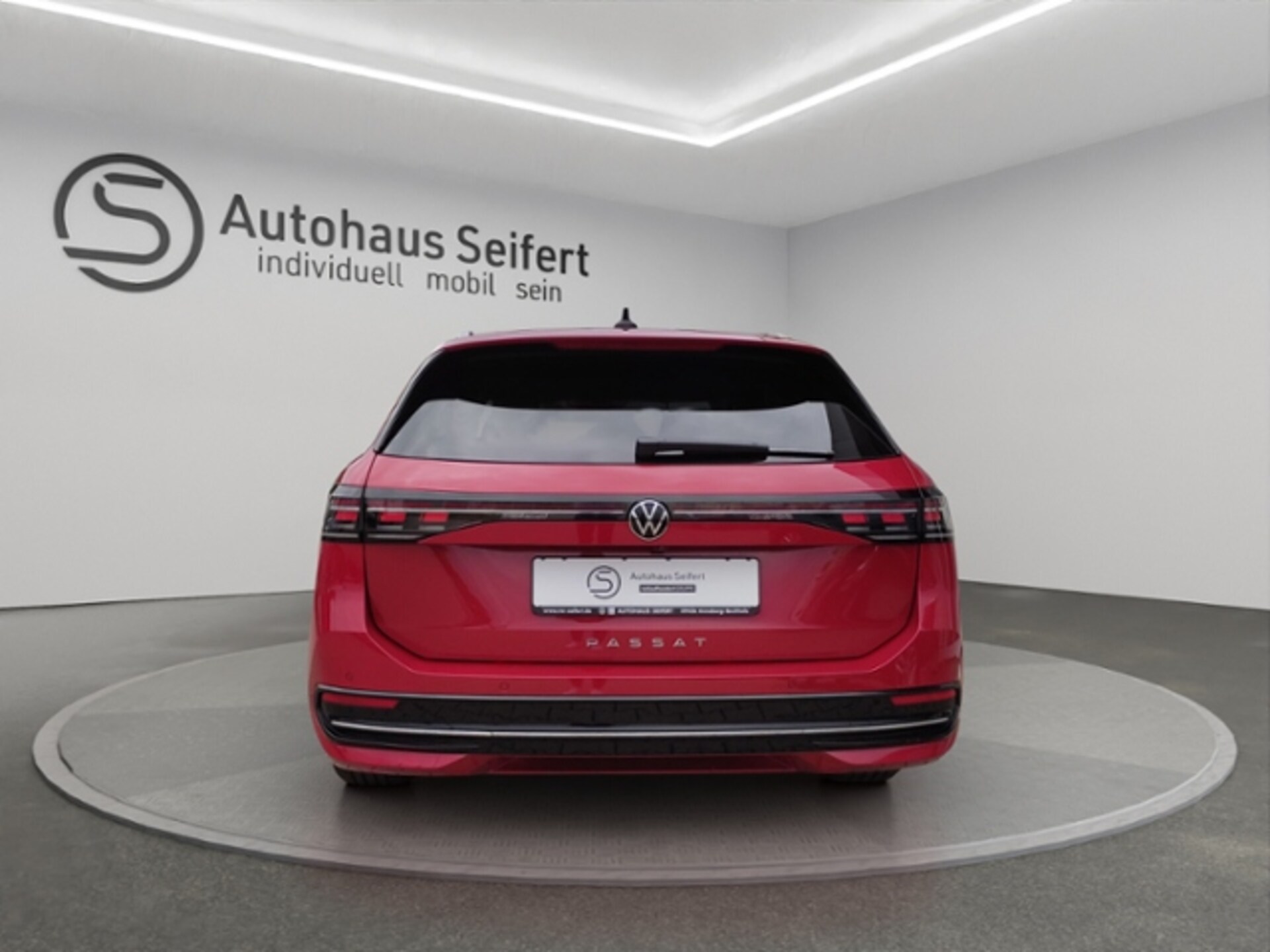 Volkswagen Passat Elegance
