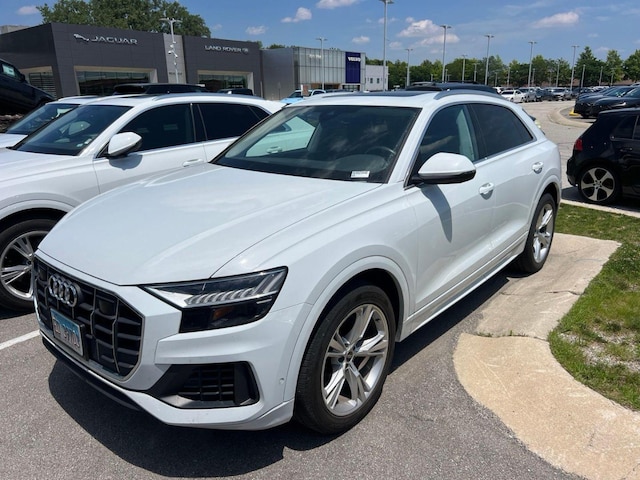 Photo of 2023 Audi Q8