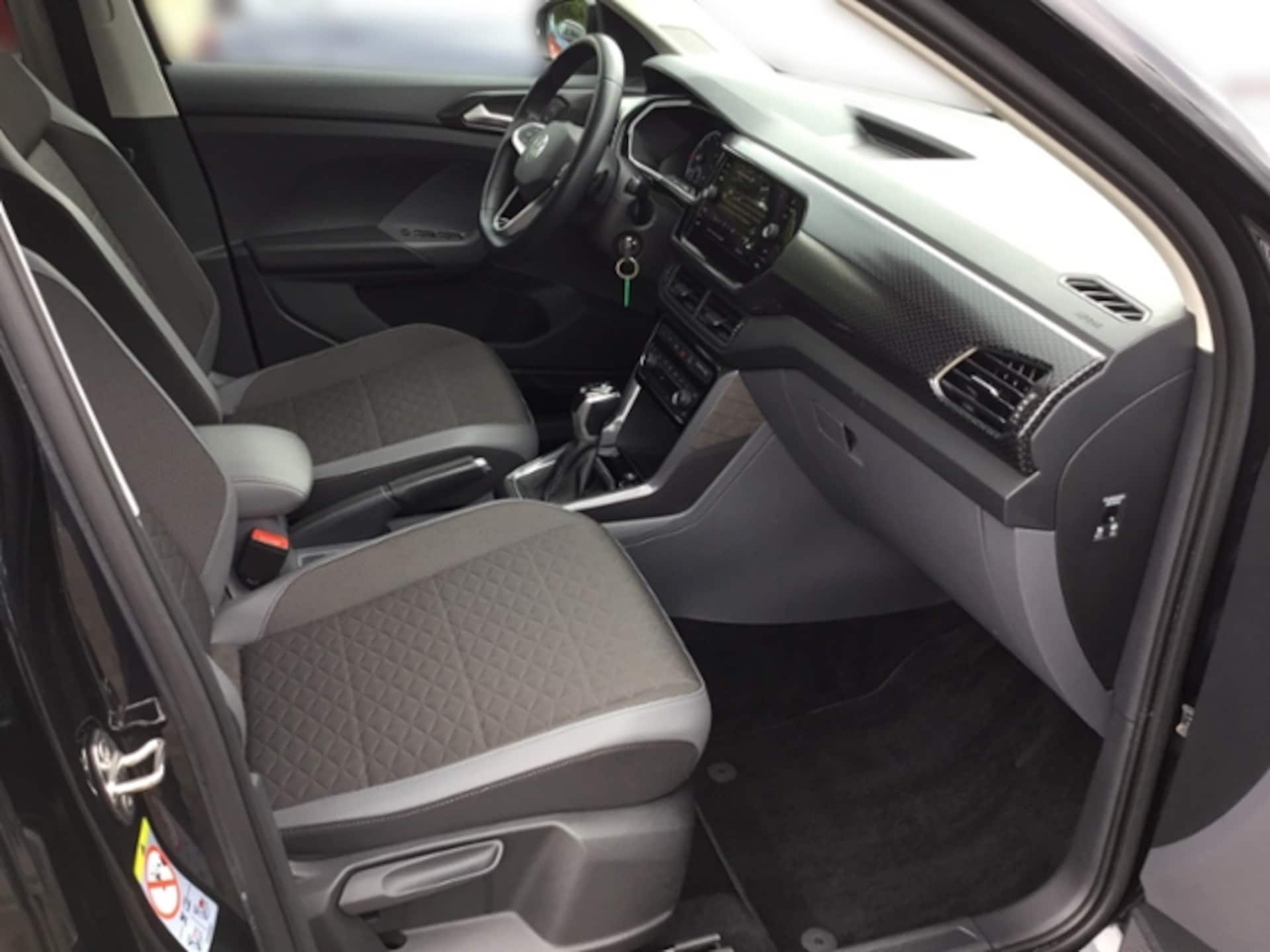 Volkswagen T-Cross Style