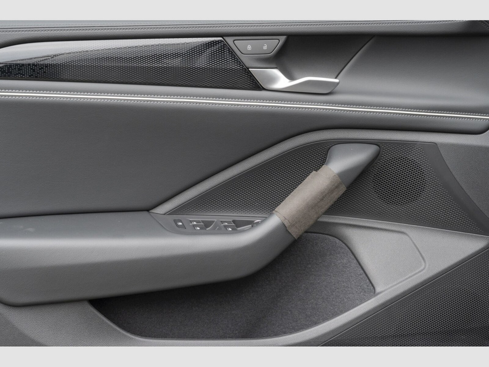 Volkswagen Passat – Bild 17