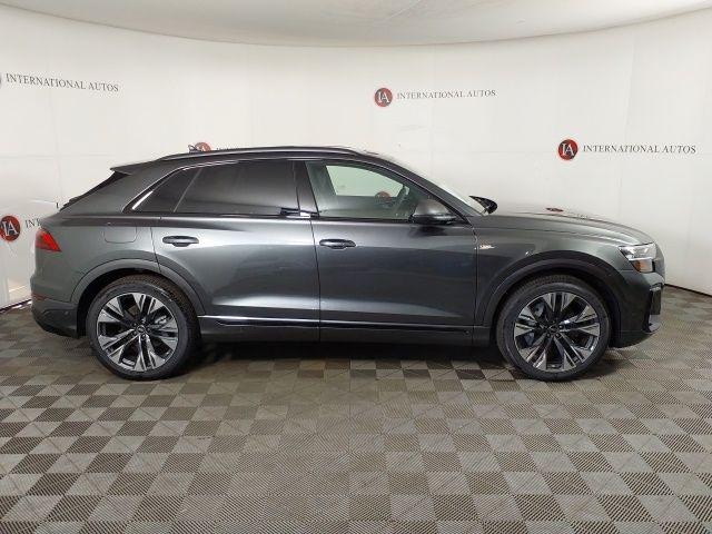 2026 Audi Q8