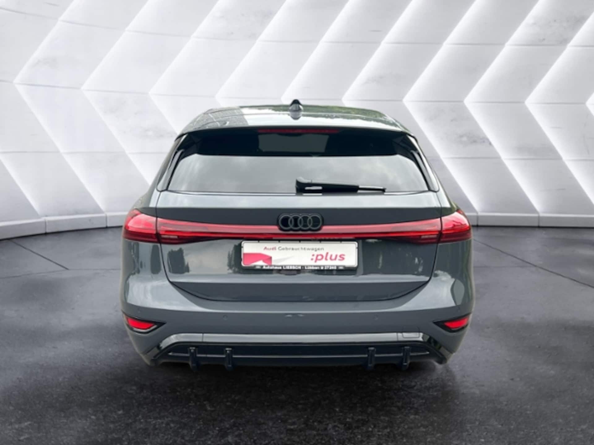 Audi S6 Avant e-tron