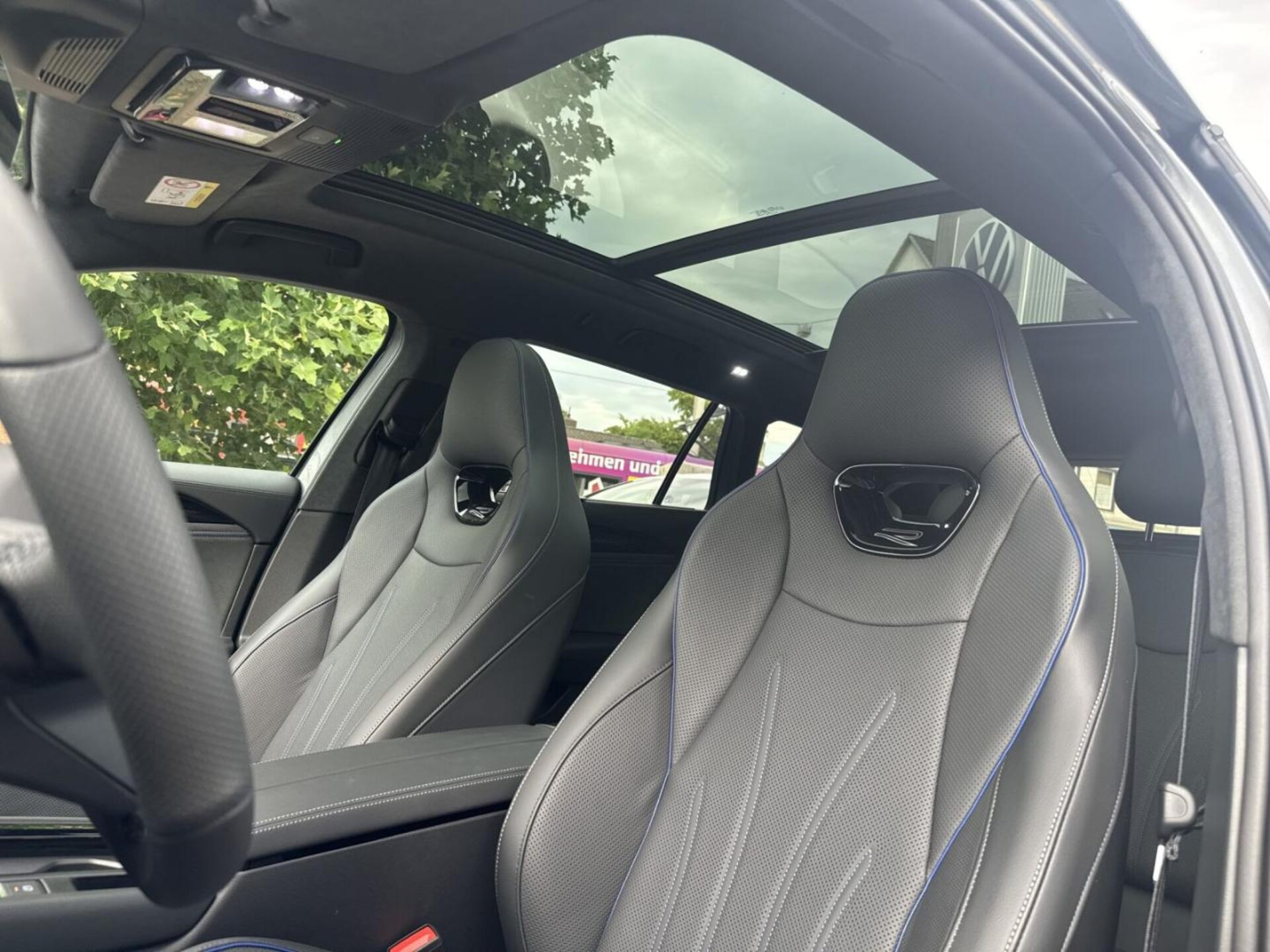 Volkswagen Passat R-Line