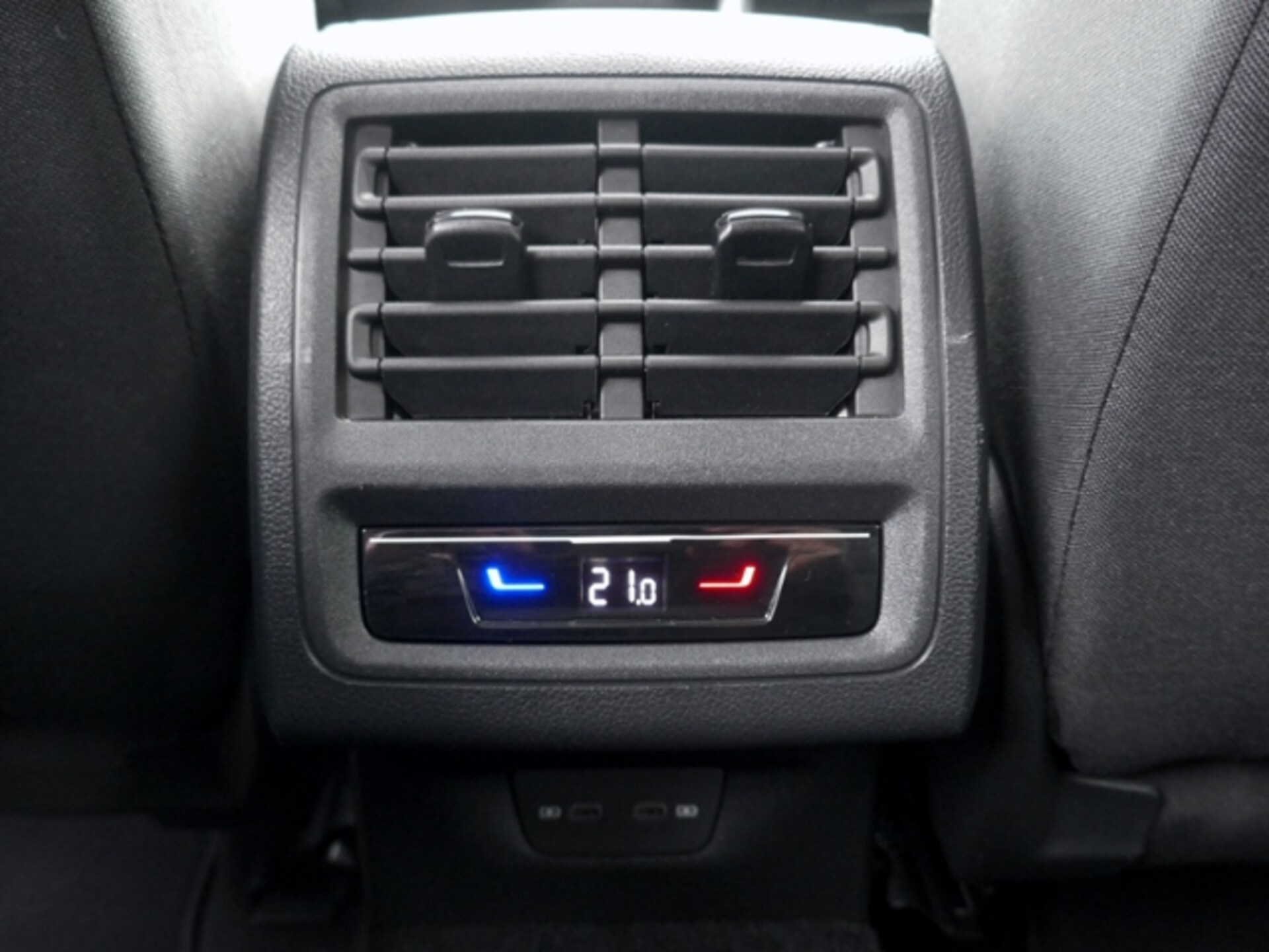 Volkswagen Golf Active