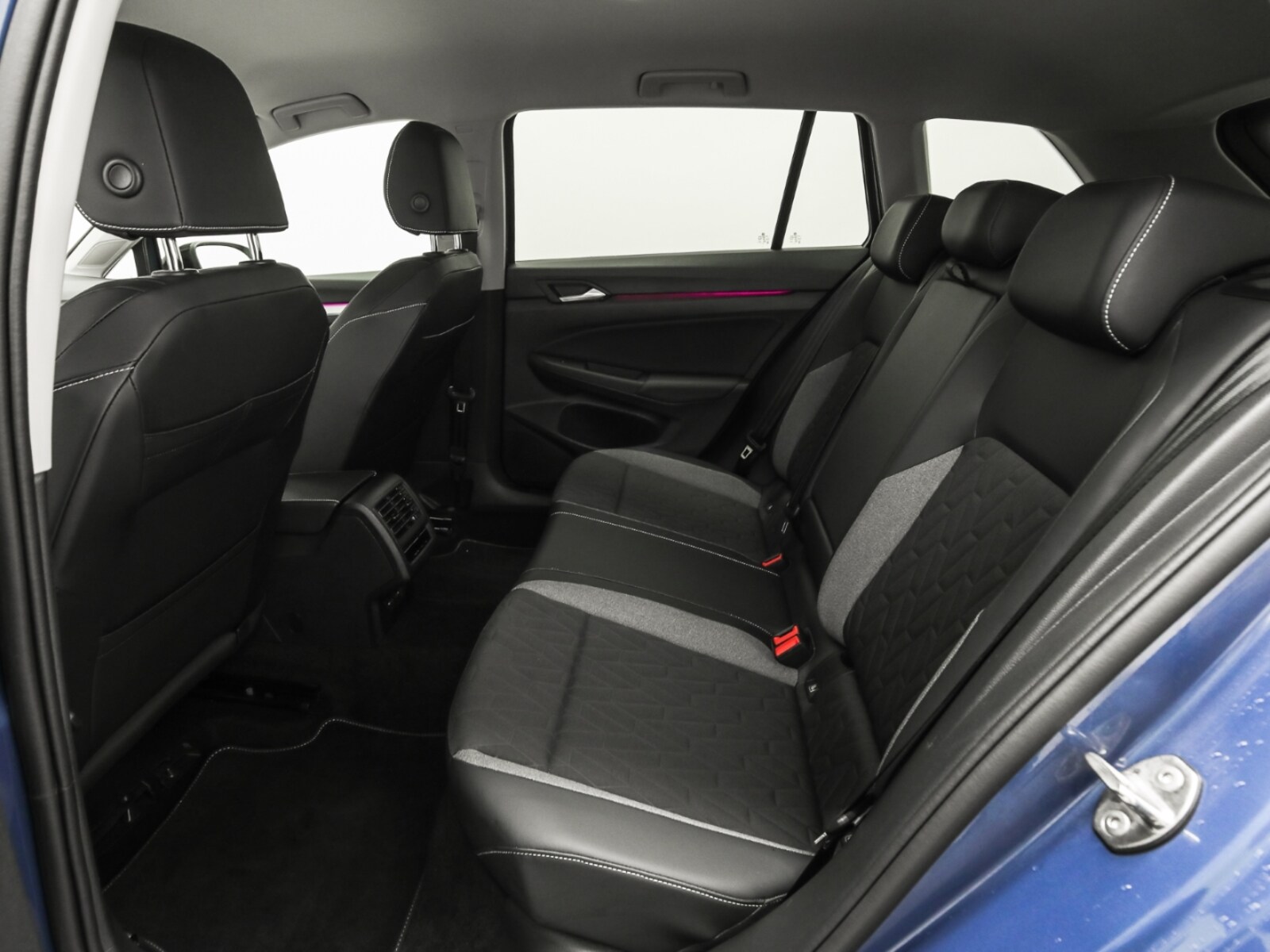 Volkswagen Golf Variant – Bild 12