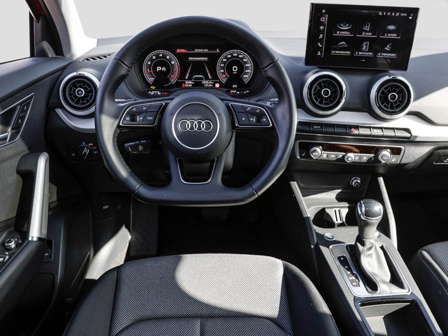 Bild über Audi Q2 advanced 35 TFSI S tronic - für weitere Informationen kontaktieren Sie den Audi Partner