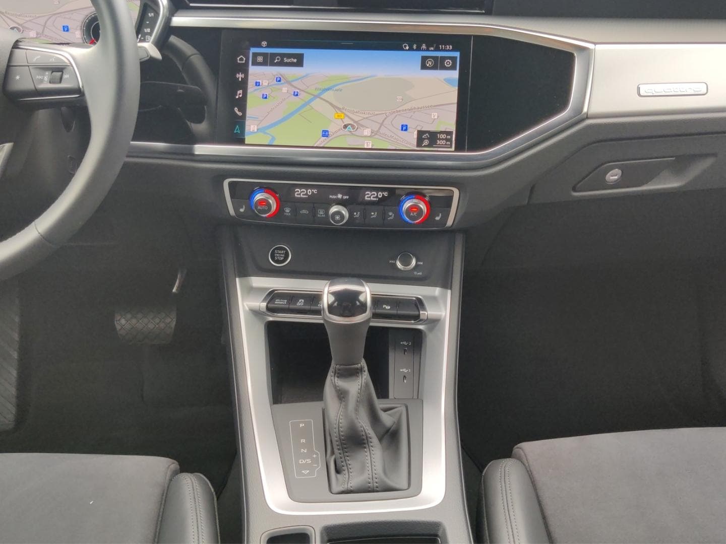 Bild über Audi Q3 TFSI quattro 180 kW S tronic - für weitere Informationen kontaktieren Sie den Audi Partner