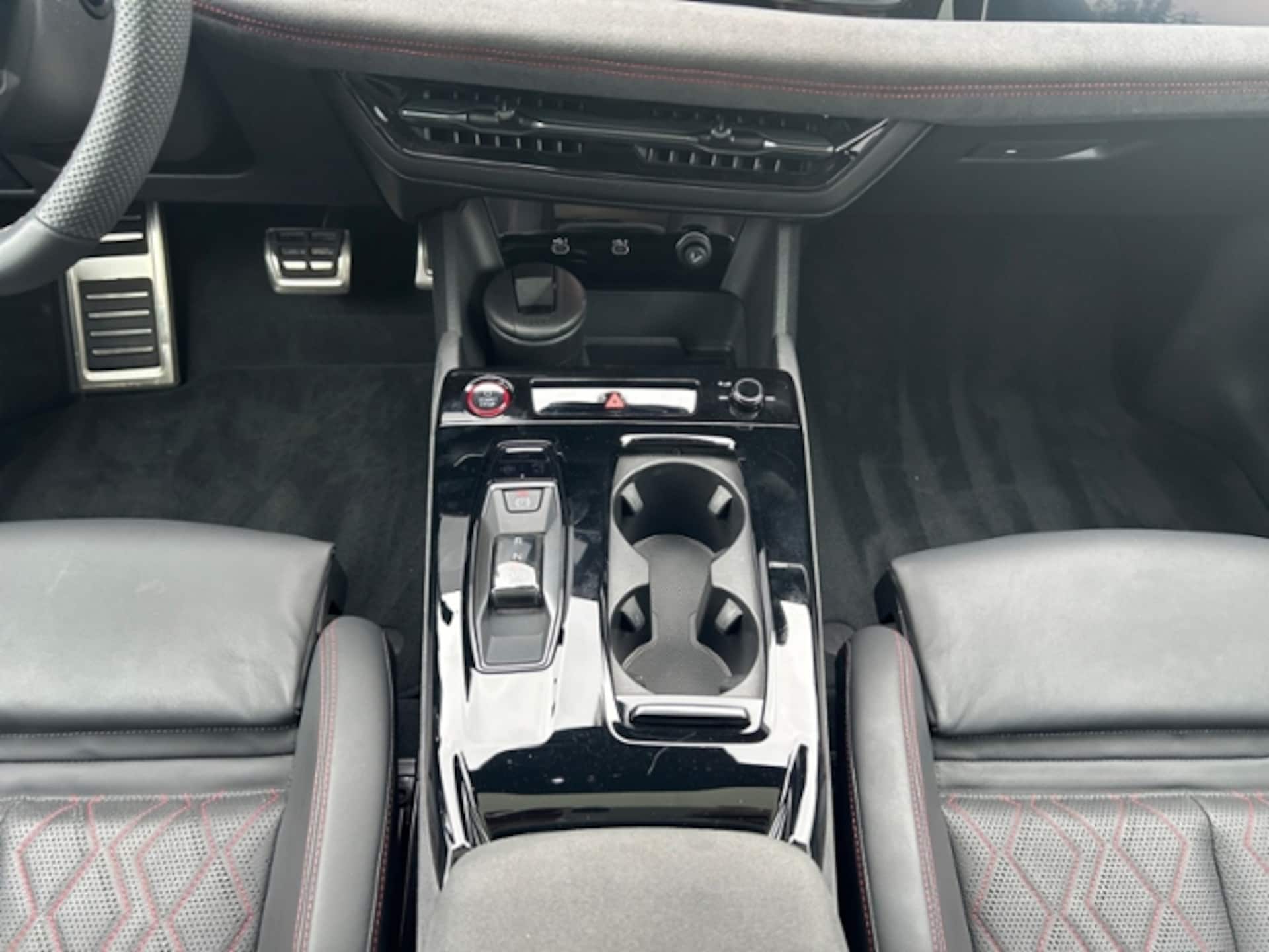 Audi S6 Avant e-tron